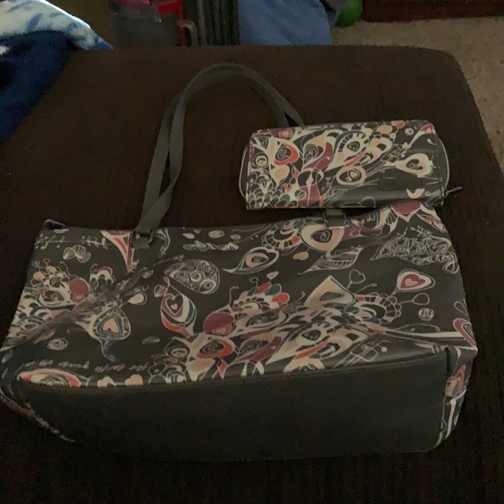 Sakroots purse with matching wallet